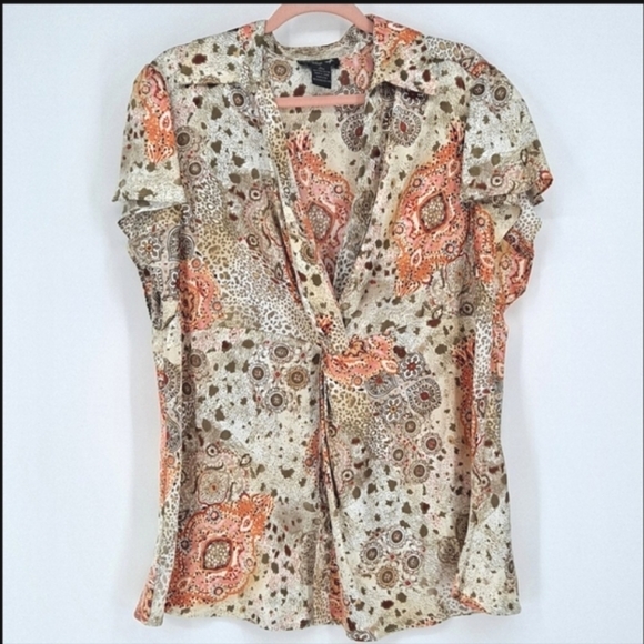 Ivy Chic Twist-Front Silky Blouse in Golden Neutral Tones - Picture 3 of 8